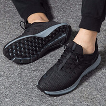 耐克(Nike)跑步鞋黑/灰AA7403-002 