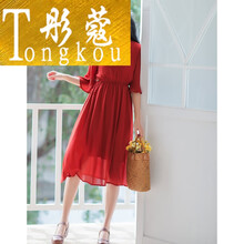 純色裙，打造優(yōu)雅小仙女