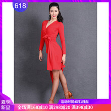 復古減齡連衣裙，打造優(yōu)雅小仙女