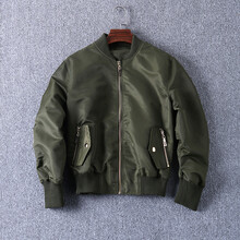 個(gè)性牛仔外套，打造時(shí)尚潮男