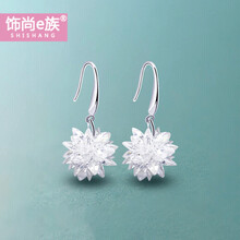 耳環(huán)粗長(zhǎng)款