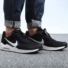 耐克（NIKE）跑步鞋916768-012 39.5