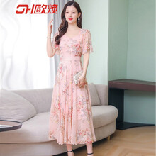 清新長裙，打造優(yōu)雅女神范