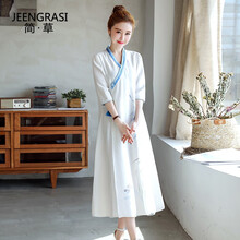 簡草（jeengrasi）  繡花 連衣裙