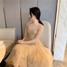 女生都喜歡的復(fù)古風(fēng)連衣裙