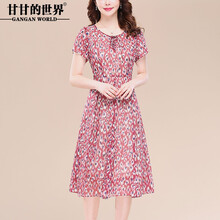 純色連衣裙，讓你變身甜美女神