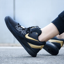 耐克（NIKE）籃球鞋AO4438-002歐文5代簡版黑金配色 