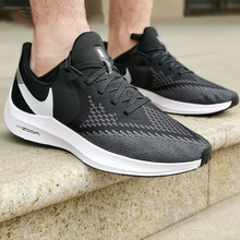 耐克（NIKE）跑步鞋AQ7497-001氣墊夏天熱賣(mài) 40