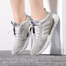 Adidas跑步鞋F(xiàn)36327 37