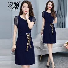 時(shí)尚小白裙，穿出氣質(zhì)女王范
