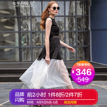 英倫黑白連衣裙