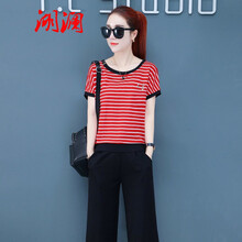 清新條紋裙，微胖妹子的好幫手