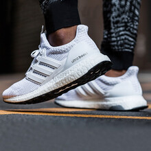 阿迪達(dá)斯（Adidas）跑步鞋BB6168 40.5，41，42.5，42