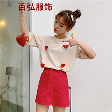 時尚高腰半身裙，打造優(yōu)雅少女感