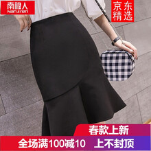 高腰牛仔短裙，打造優(yōu)雅小仙女