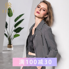 減齡小白外套，微胖妹子的福音