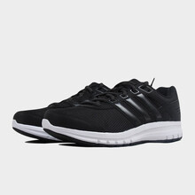 adidas跑步鞋CP8759 黑色 42.5
