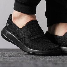 斯凱奇（SKECHERS）跑步鞋55069-BKW 