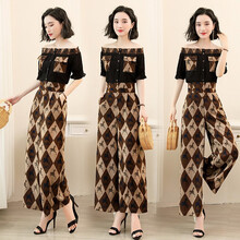 微胖女神，純色連衣裙讓你美美噠