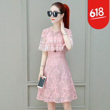 簡(jiǎn)約條紋裙，塑造曼妙身姿