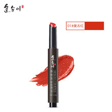 顏值當(dāng)?shù)?，口紅讓你美出新高度