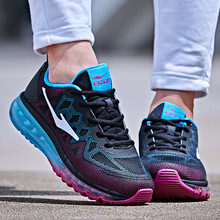 鴻星爾克（ERKE）跑步鞋正黑/熒光藍 39