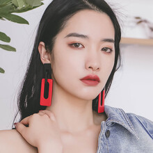 歐美大氣紅色耳環(huán)