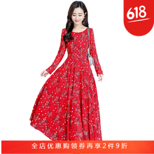 圓領(lǐng)連衣裙，穿出你的優(yōu)雅小性感