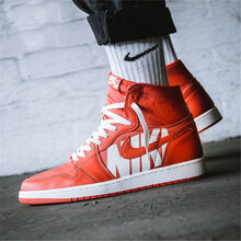 耐克（NIKE）籃球鞋橘色彈幕文字555088-800 