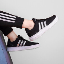 阿迪達斯（Adidas）籃球鞋EE3828 