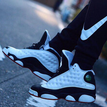 耐克（NIKE）籃球鞋414571-104黑白熊貓復(fù)刻 42