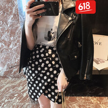 復古減齡連衣裙，打造優(yōu)雅小仙女