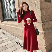 復古翻領(lǐng)長(cháng)袖裙，打造優(yōu)雅女神