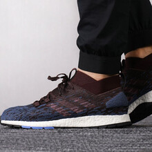 阿迪達(dá)斯（Adidas）跑步鞋CM8311紅藍(lán) 