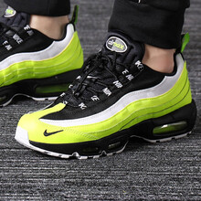 耐克（NIKE）跑步鞋538416-701 