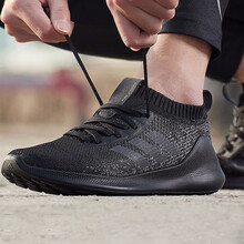 Adidas跑步鞋F(xiàn)36199/黑色 