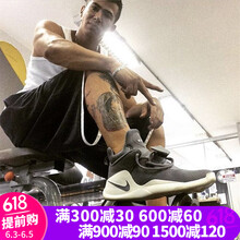 系帶透氣運(yùn)動男鞋，讓你活力滿滿