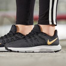 耐克(Nike)跑步鞋經(jīng)典熱賣909006-015 