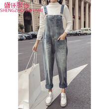 時(shí)尚牛仔背帶褲，讓你秒變小鮮肉