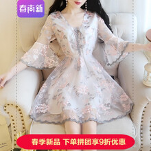 氣質(zhì)蕾絲裙，打造你的小蠻腰