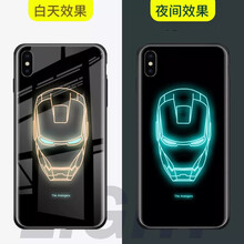 在黑暗中