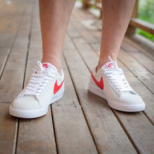 耐克（NIKE）板鞋BQ4222-100/白色紅勾 