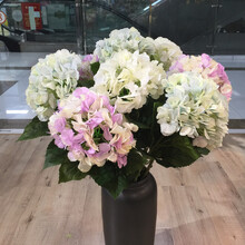 精美仿真花，打造浪漫生活的藝術(shù)