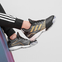 阿迪達斯（Adidas）籃球鞋EE3678 麥迪款 42