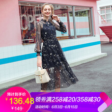 減齡小白裙，打造優(yōu)雅淑女范