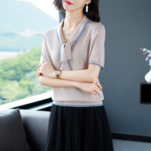 蝴蝶結(jié)毛衣，打造甜美少女風(fēng)