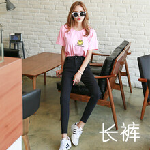 修身小腳牛仔，微胖妹子的好幫手