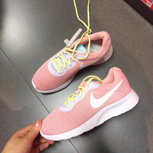 耐克（NIKE）跑步鞋812655-008 38