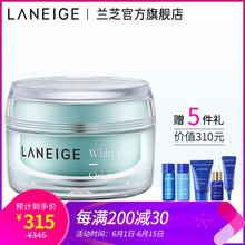 告別油膩，保濕爽膚水拯救你
