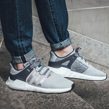 阿迪達(dá)斯（Adidas）跑步鞋CQ2395 